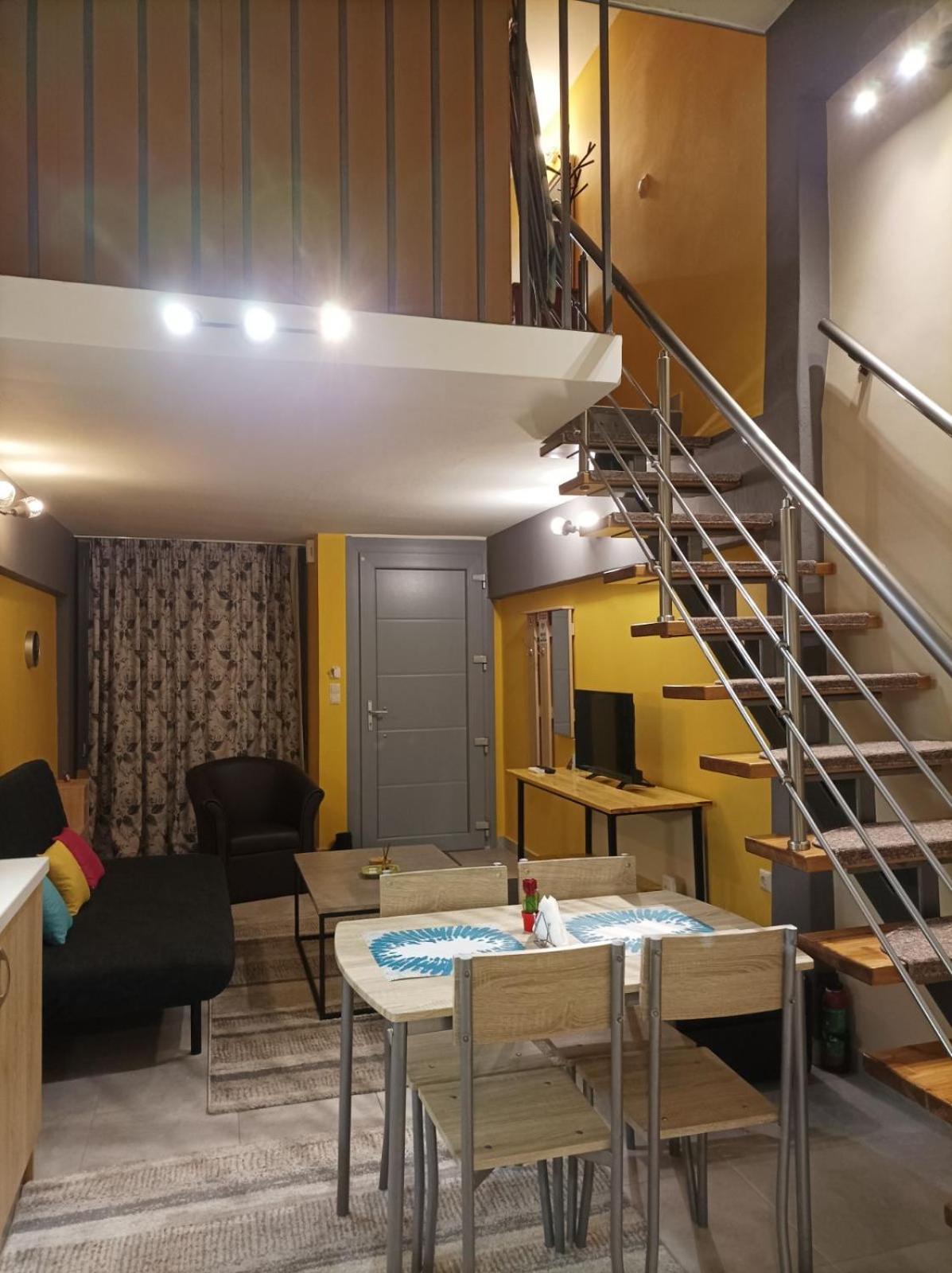 Apartment The Urbanite *
